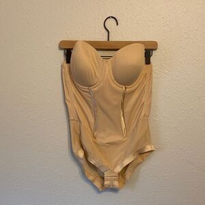 Maidenform Nude Easy Up Firm Control Strapless Bodybriefer Shapewear Size 38C